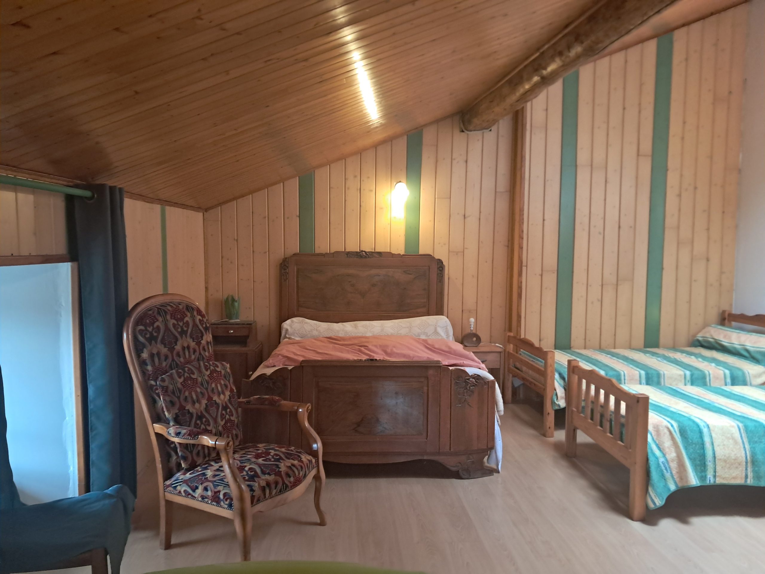 Chambre gîte d'étape Maison Vieille à Tallode Chemin de Saint Jacques de Compostelle